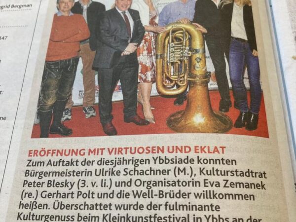 Read more about the article Pressebeitrag „Eröffnung mit Virtuosen und Eklat“