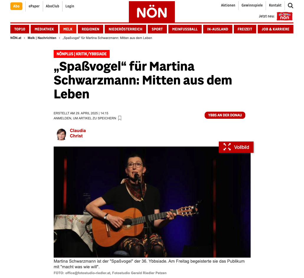 You are currently viewing Pressebeitrag „Spaßvogel für Martina Schwarzmann: Mitten aus dem Leben“